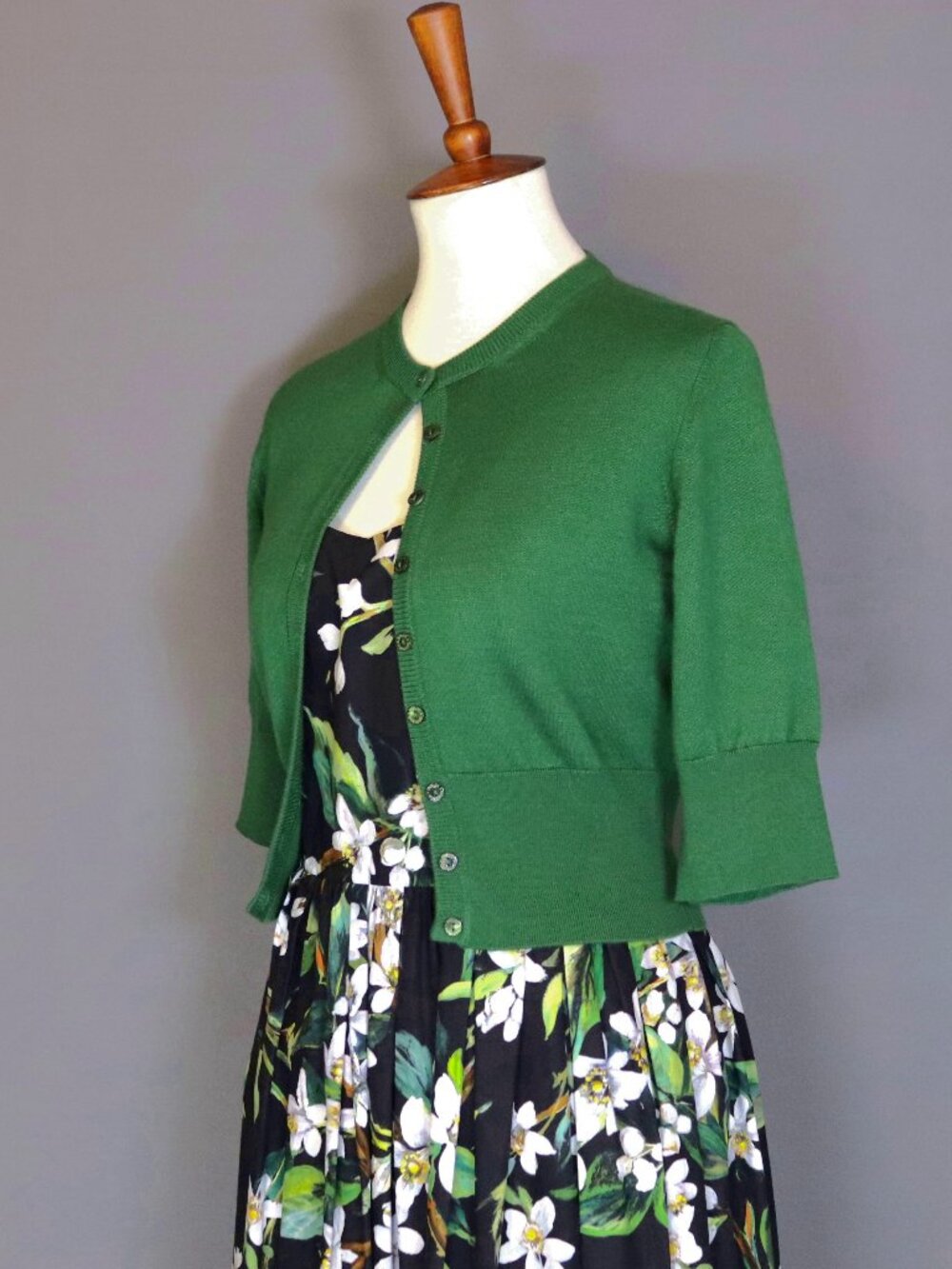 Dolce Gabbana Size 40 Green Cardigan Cashmere Silk Crop Sweater